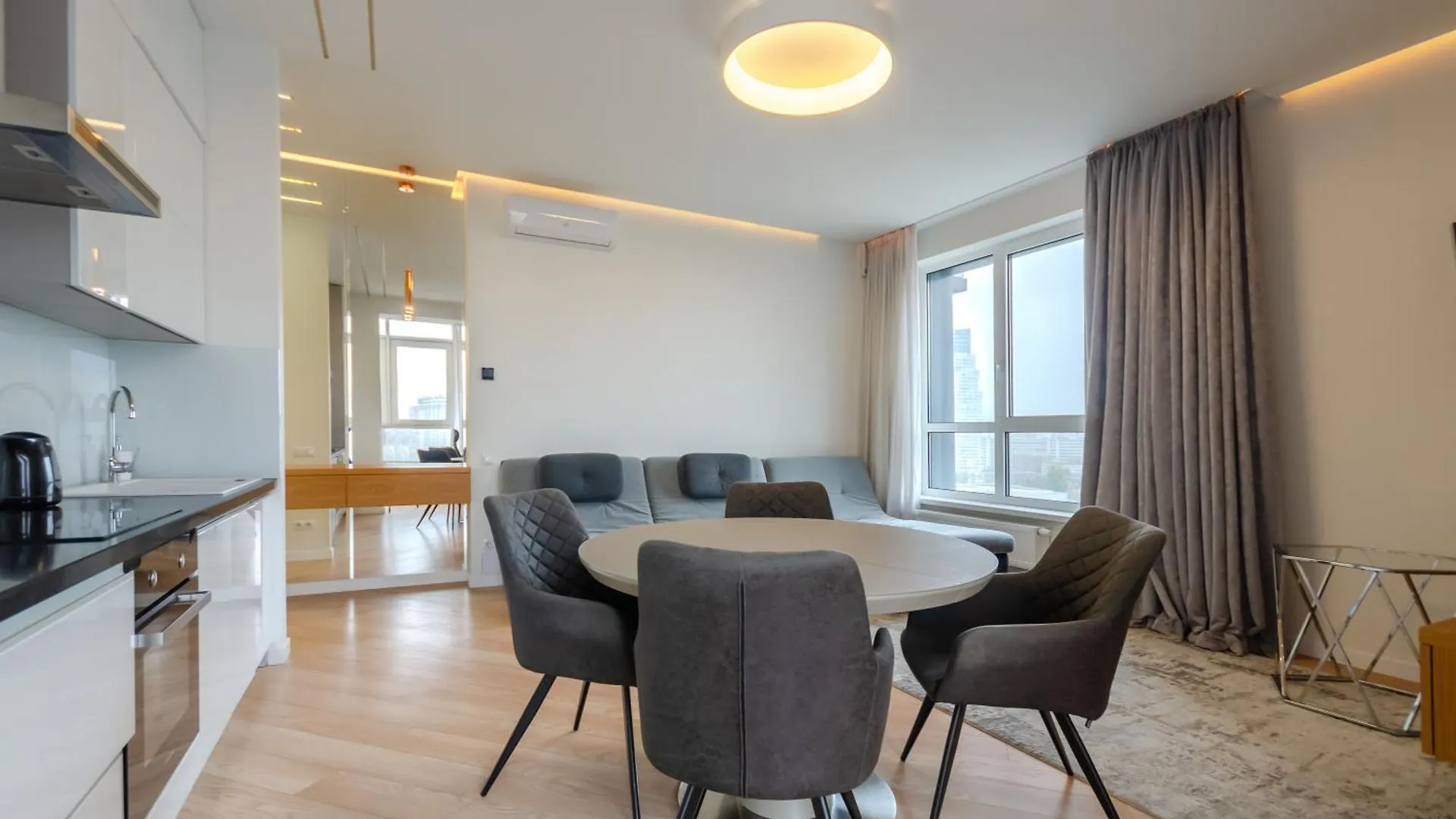 Petrovdom Apartment 16-141 In Rc Jack House, Lesi Ukrainky 7B Kyiv 0*,
