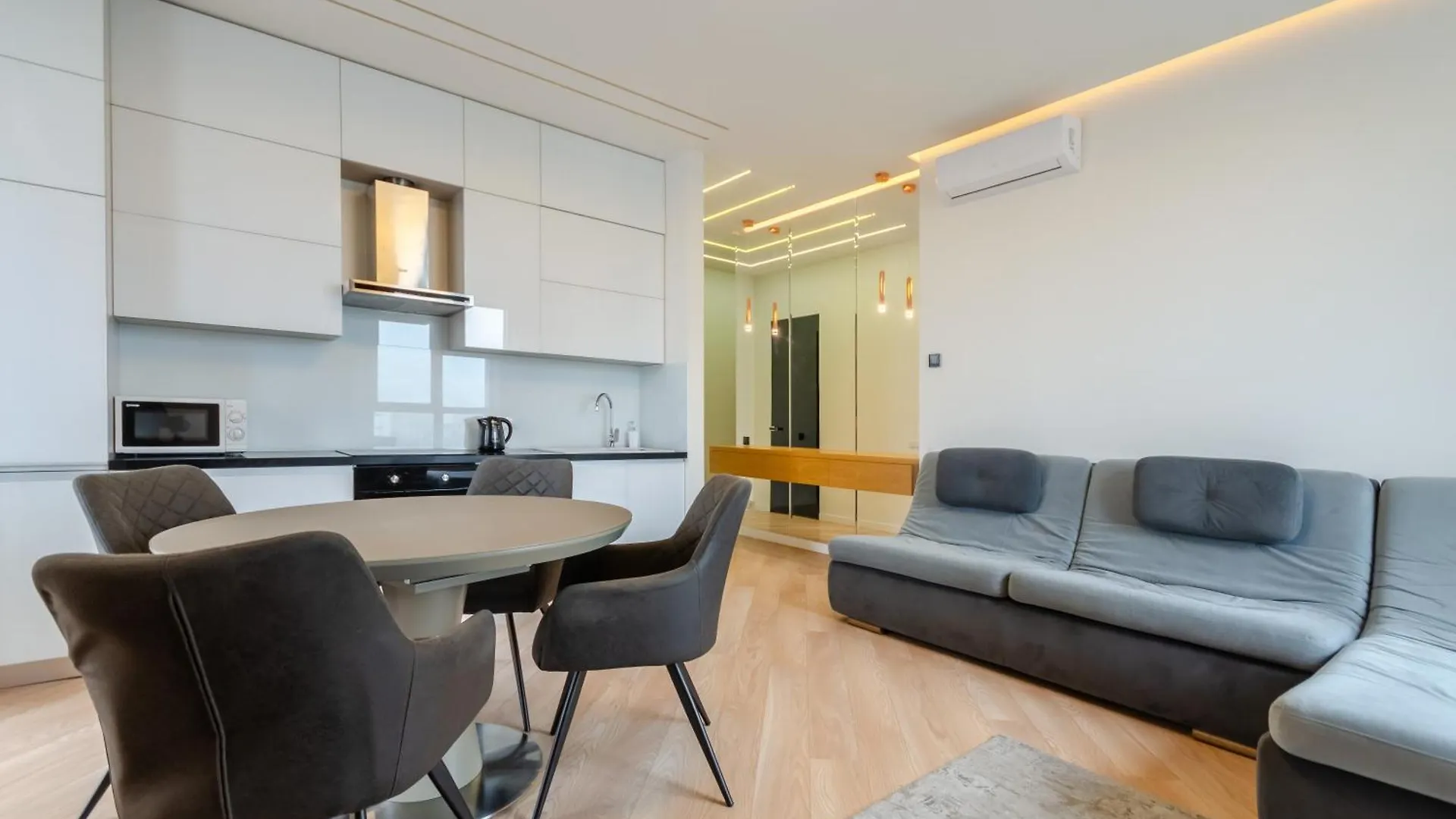 Petrovdom Apartment 16-141 In Rc Jack House, Lesi Ukrainky 7B 基輔 0*,  乌克兰