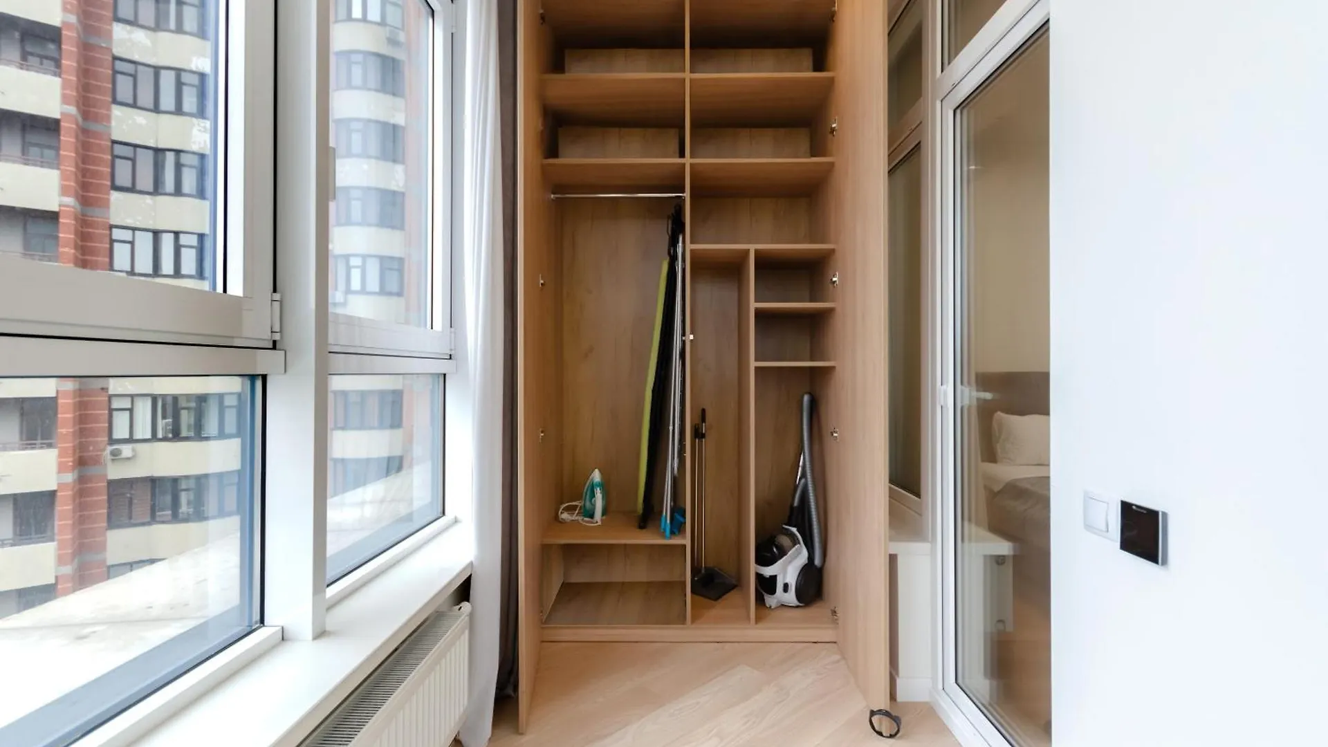 Petrovdom Apartment 16-141 In Rc Jack House, Lesi Ukrainky 7B 基輔