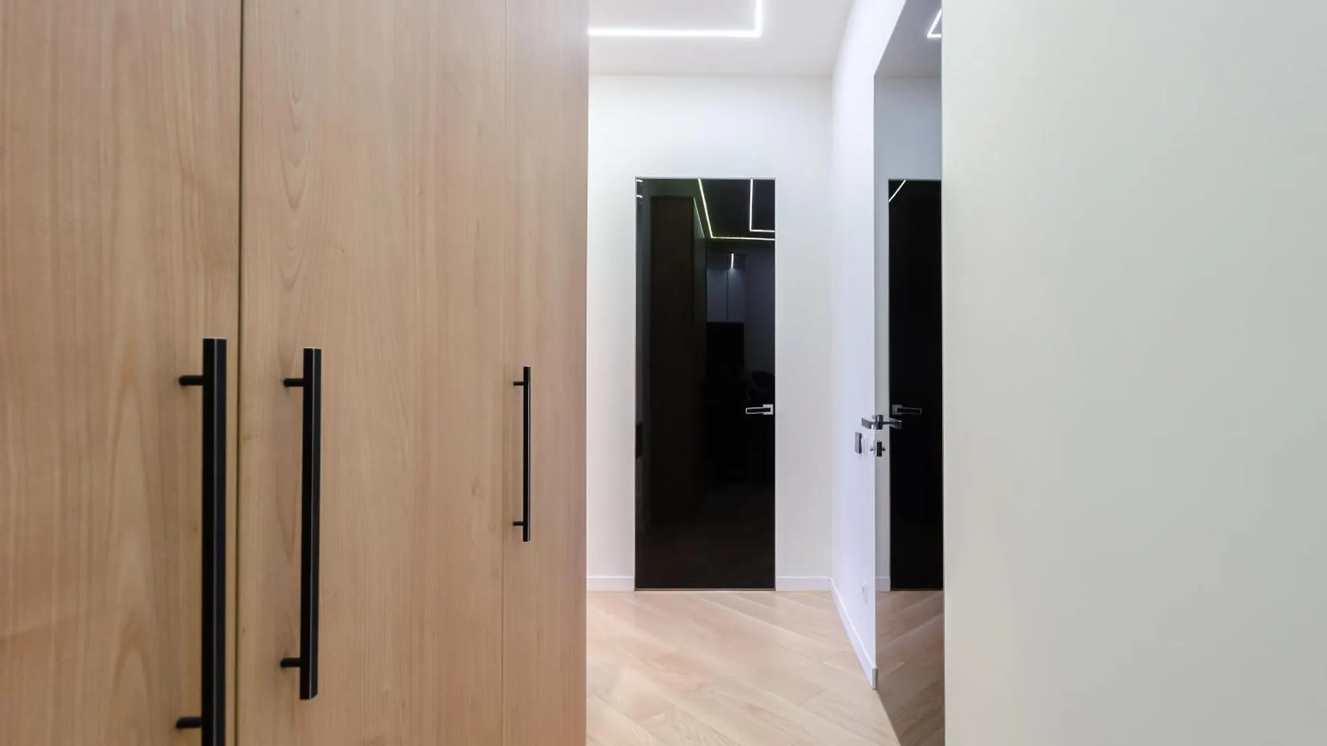 Petrovdom Apartment 16-141 In Rc Jack House, Lesi Ukrainky 7B 基輔