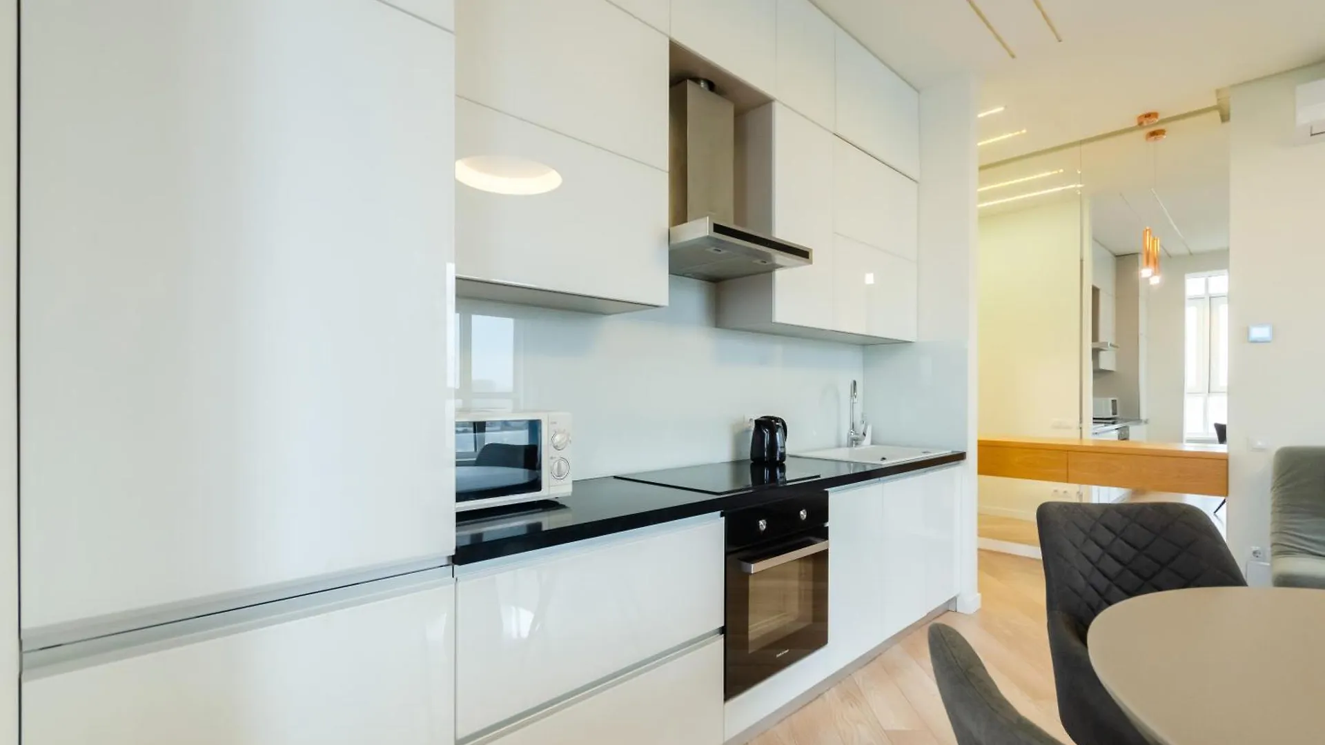 Petrovdom Apartment 16-141 In Rc Jack House, Lesi Ukrainky 7B 基輔